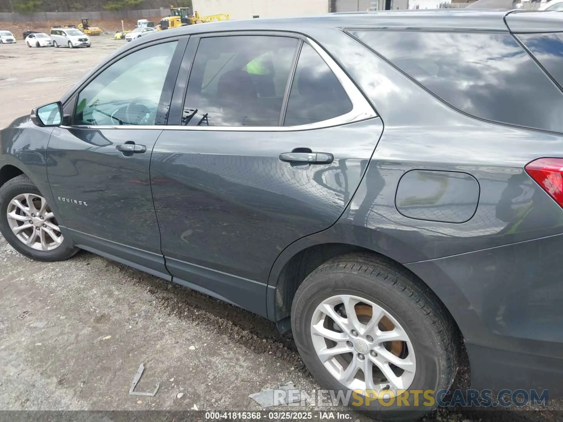 14 Photograph of a damaged car 3GNAXUEV4KL205345 CHEVROLET EQUINOX 2019