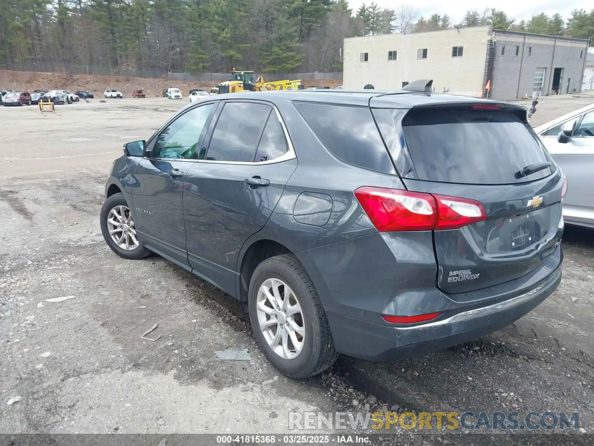 3 Photograph of a damaged car 3GNAXUEV4KL205345 CHEVROLET EQUINOX 2019