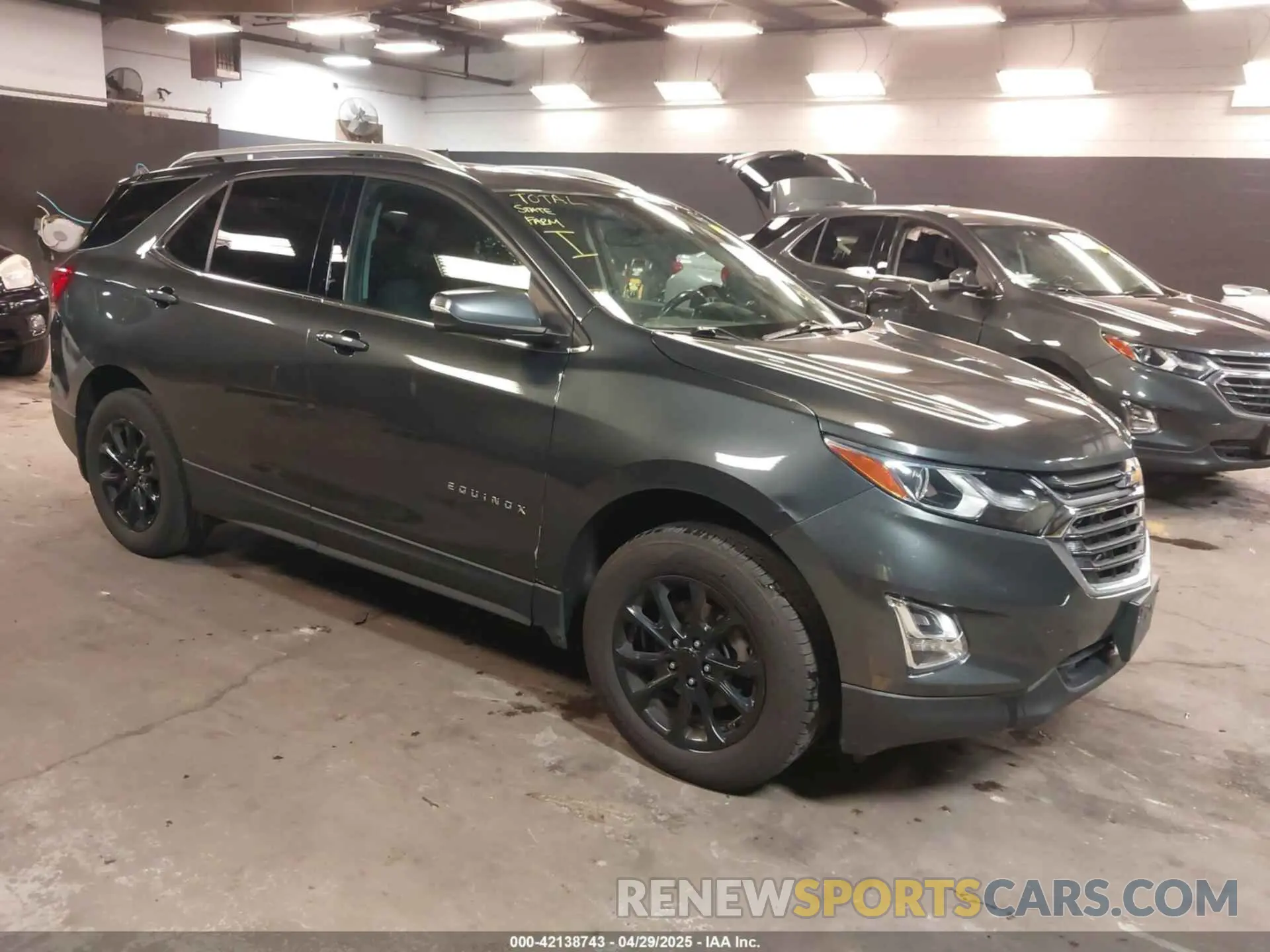 1 Photograph of a damaged car 3GNAXUEV4KL226292 CHEVROLET EQUINOX 2019