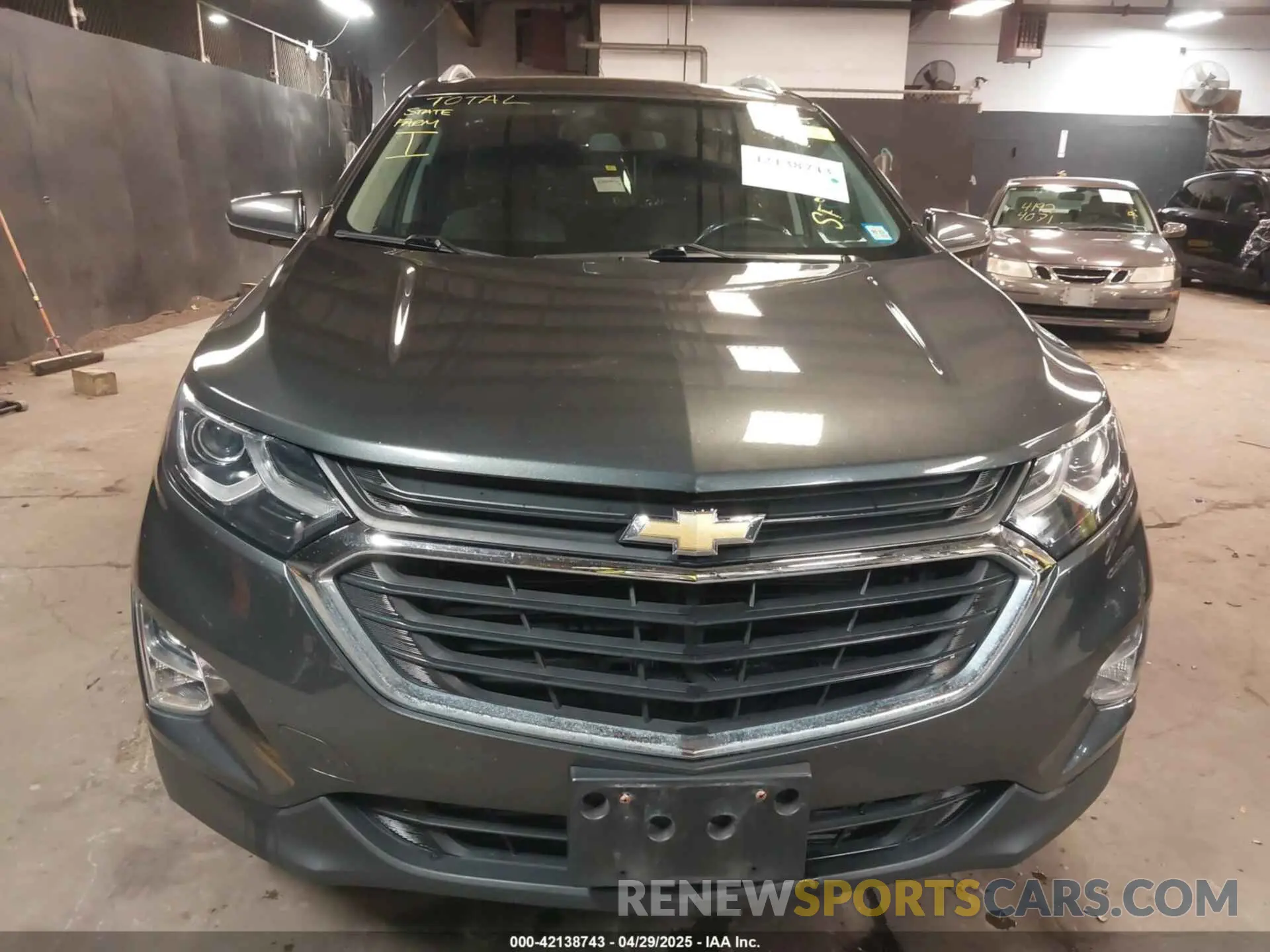 12 Photograph of a damaged car 3GNAXUEV4KL226292 CHEVROLET EQUINOX 2019