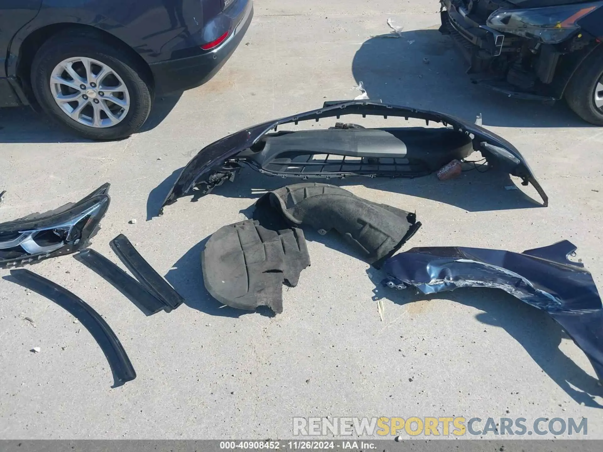 12 Photograph of a damaged car 3GNAXUEV4KS515873 CHEVROLET EQUINOX 2019
