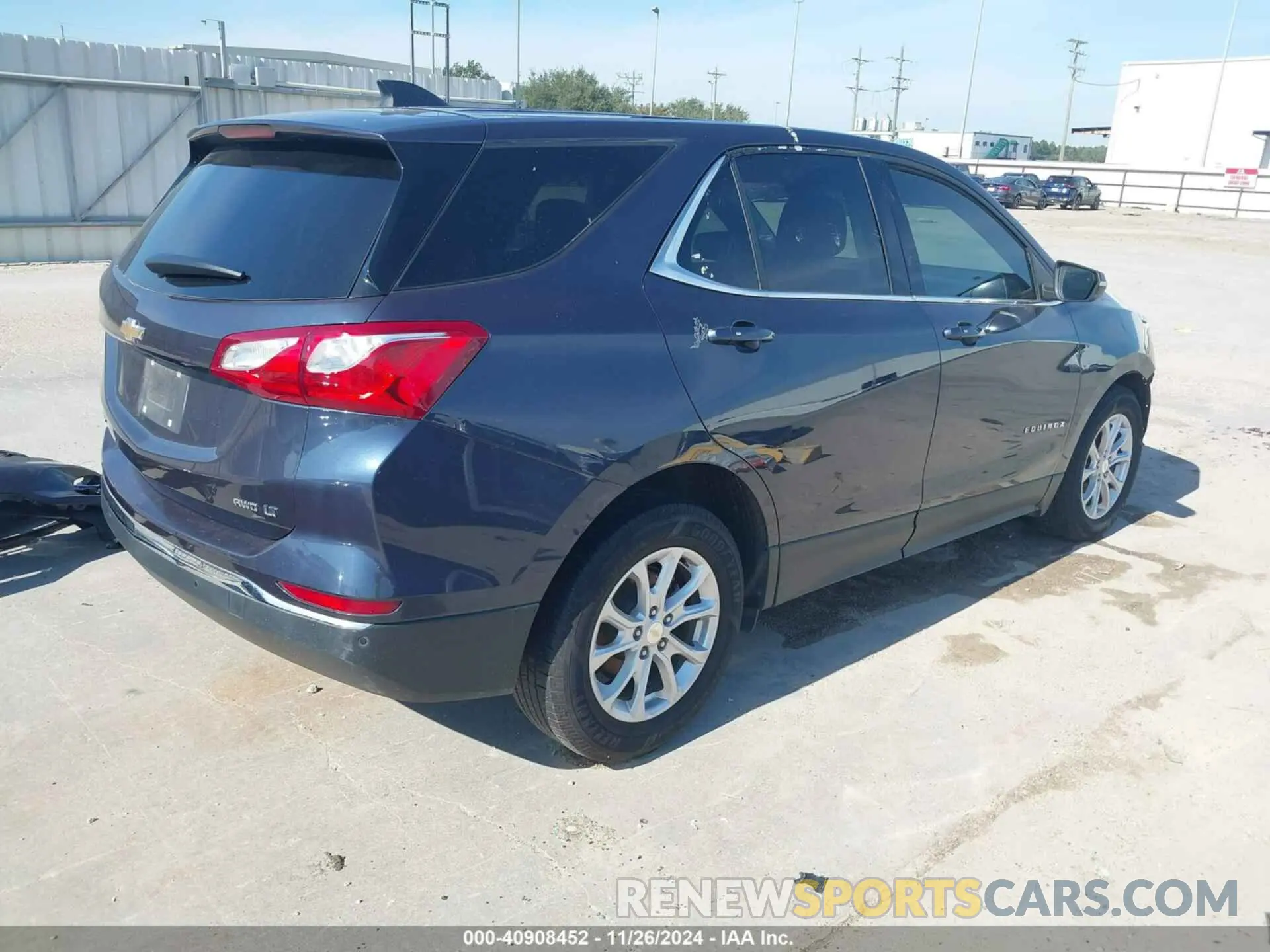 4 Photograph of a damaged car 3GNAXUEV4KS515873 CHEVROLET EQUINOX 2019