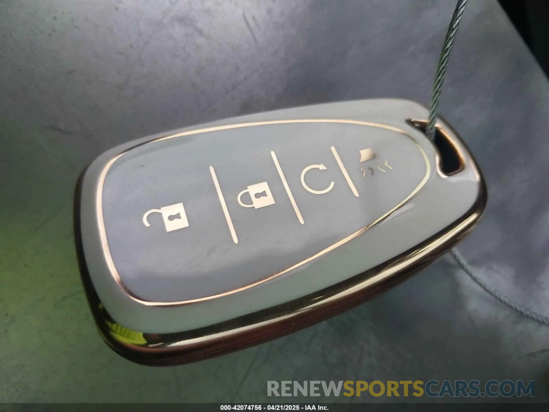 11 Photograph of a damaged car 3GNAXUEV4KS554897 CHEVROLET EQUINOX 2019