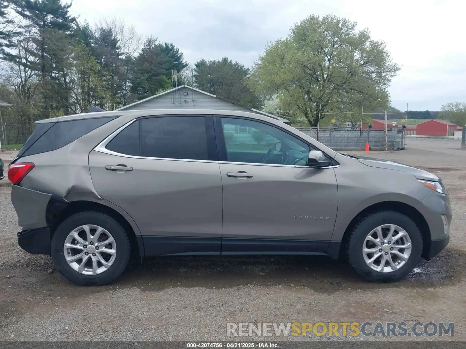 13 Photograph of a damaged car 3GNAXUEV4KS554897 CHEVROLET EQUINOX 2019