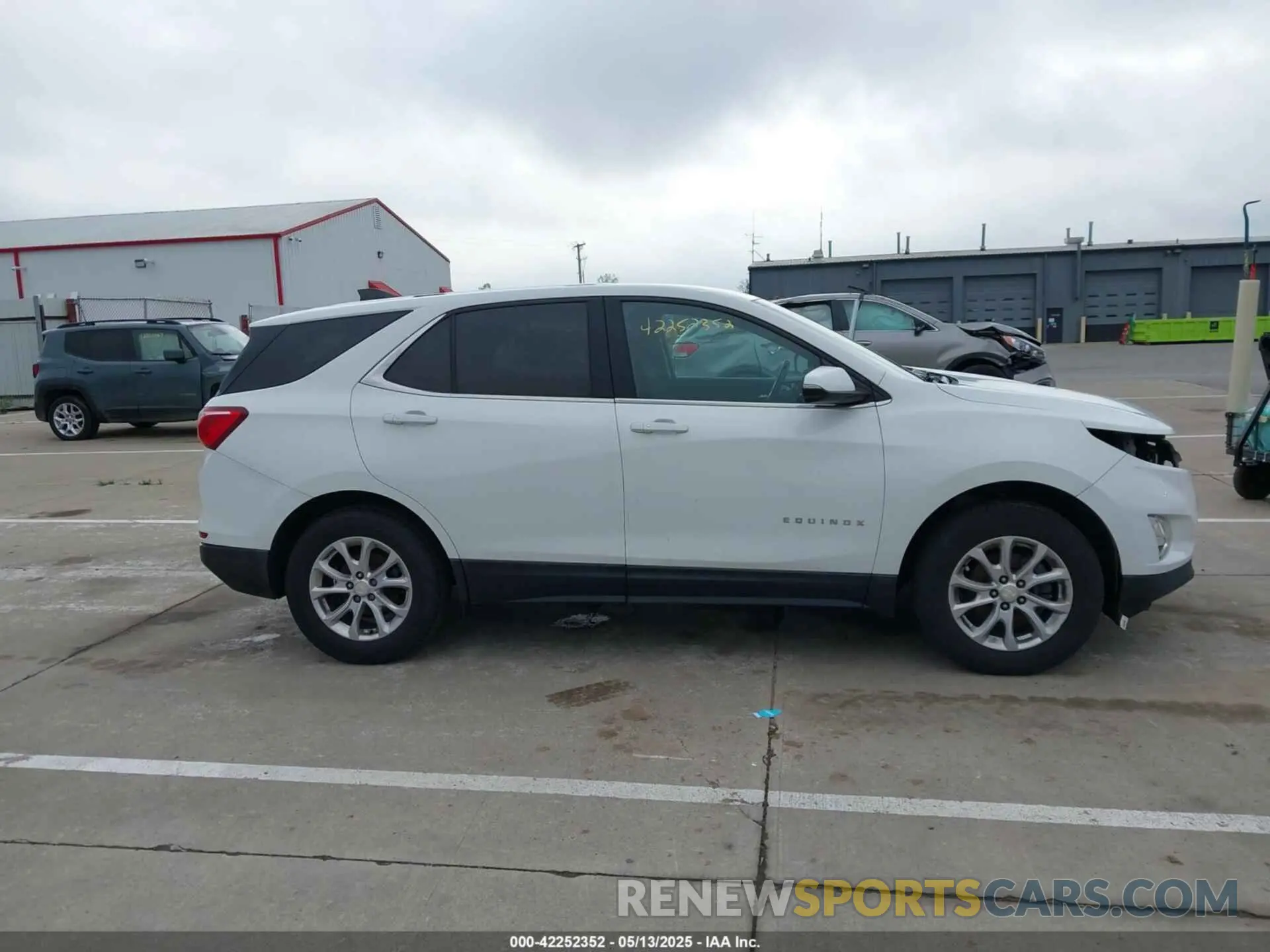 14 Photograph of a damaged car 3GNAXUEV4KS636788 CHEVROLET EQUINOX 2019