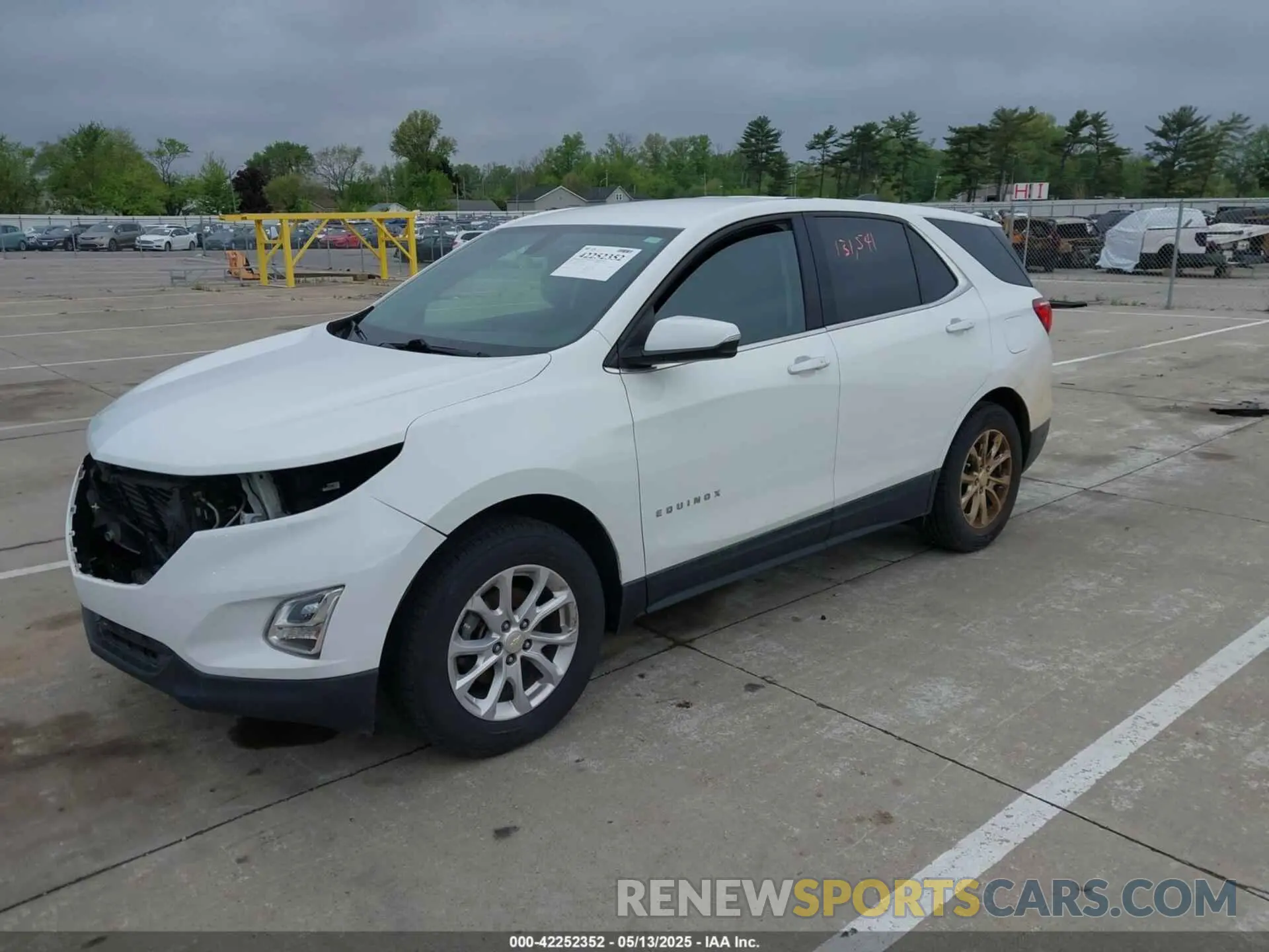 2 Photograph of a damaged car 3GNAXUEV4KS636788 CHEVROLET EQUINOX 2019