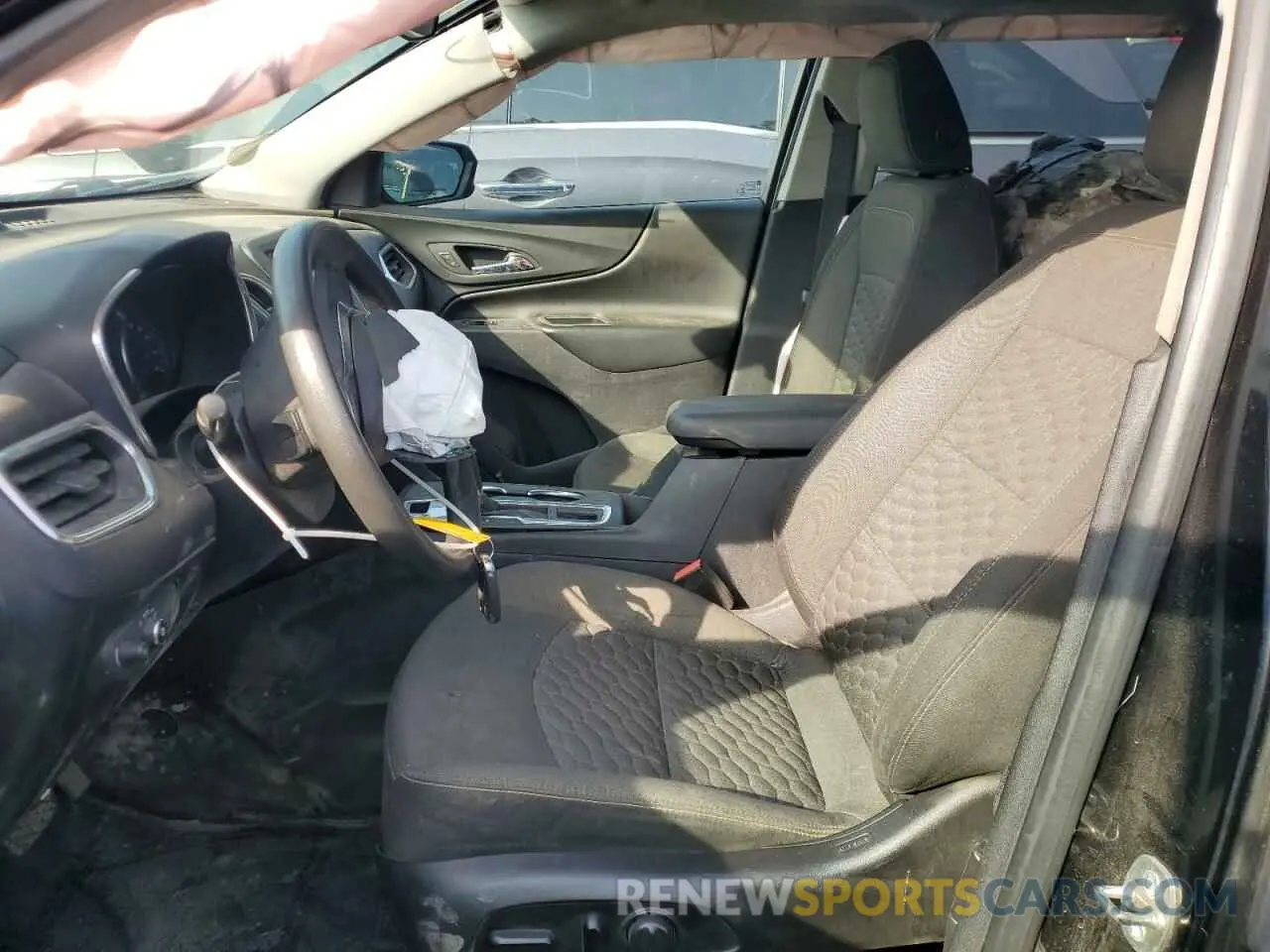7 Photograph of a damaged car 3GNAXUEV5KL146743 CHEVROLET EQUINOX 2019