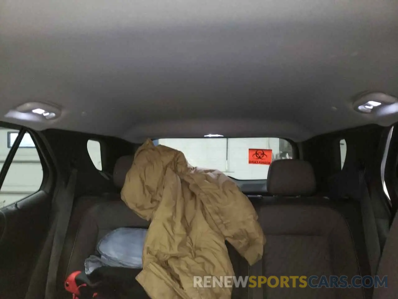 10 Photograph of a damaged car 3GNAXUEV5KL204964 CHEVROLET EQUINOX 2019