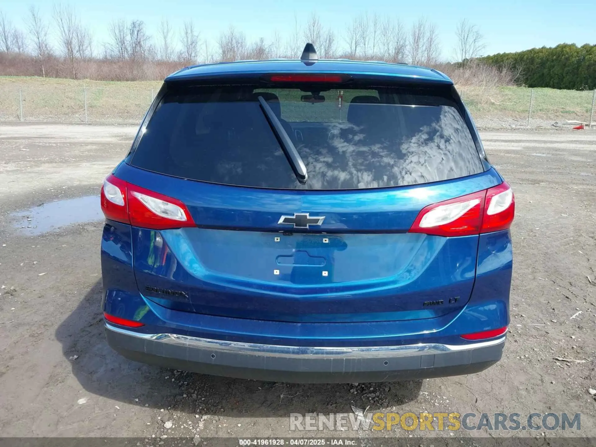16 Photograph of a damaged car 3GNAXUEV5KL214037 CHEVROLET EQUINOX 2019