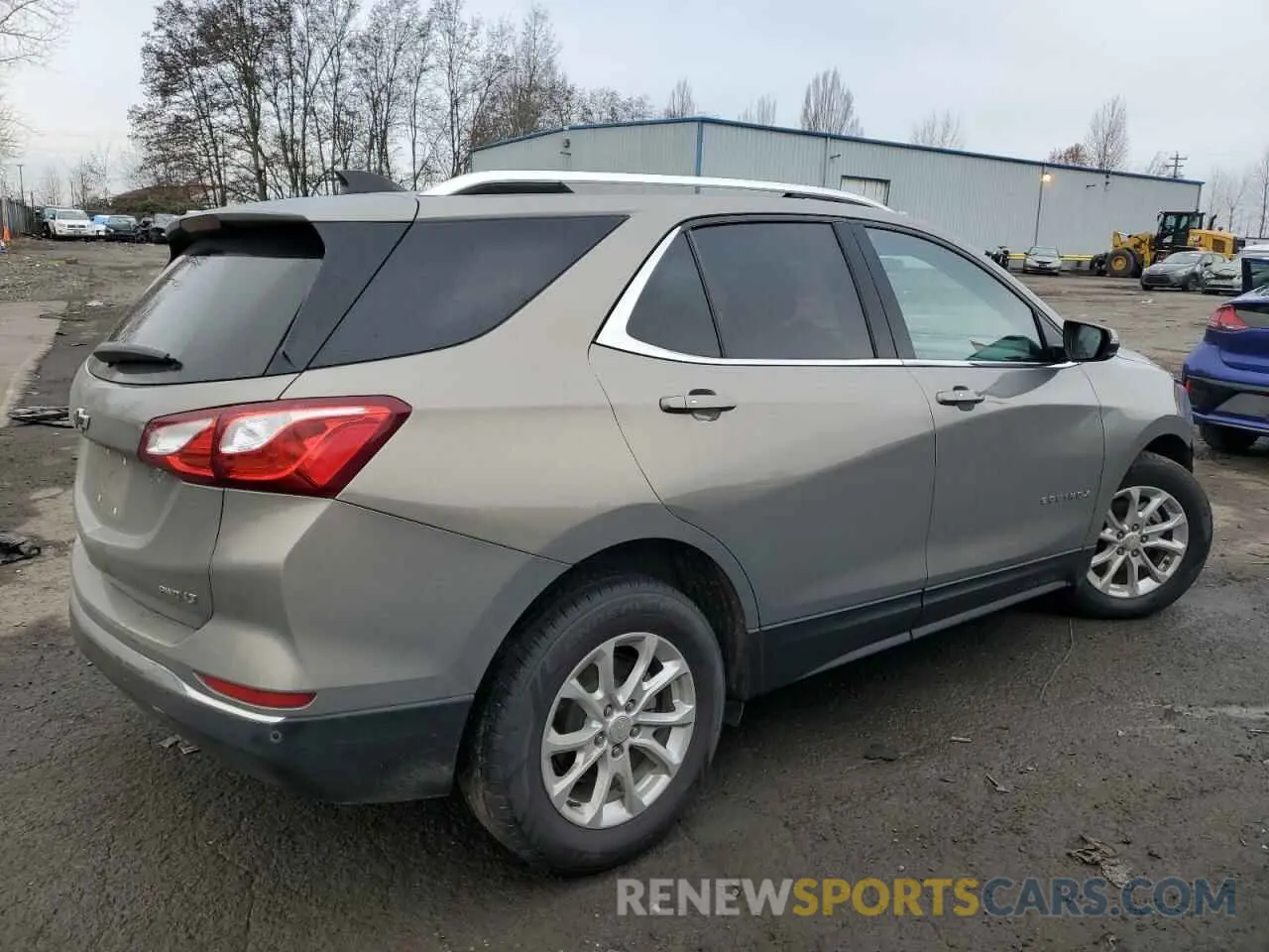 3 Photograph of a damaged car 3GNAXUEV5KS528776 CHEVROLET EQUINOX 2019