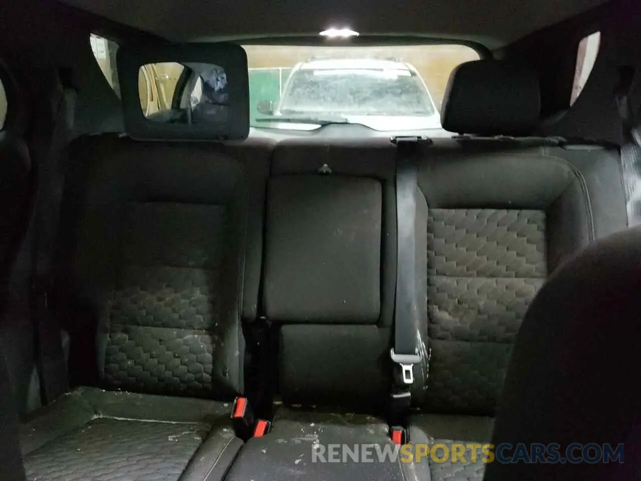 10 Photograph of a damaged car 3GNAXUEV5KS559414 CHEVROLET EQUINOX 2019