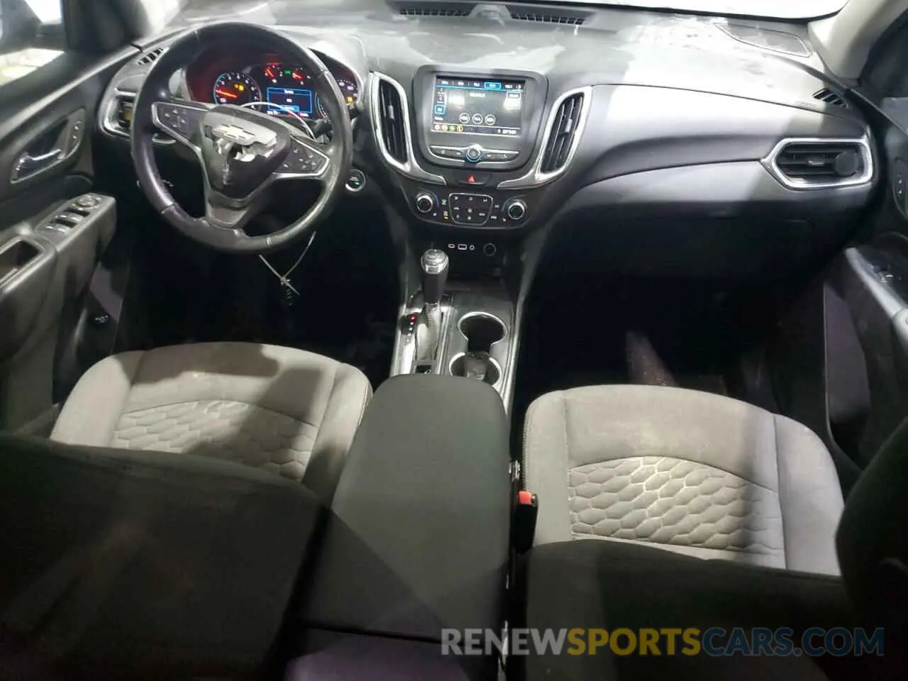 8 Photograph of a damaged car 3GNAXUEV5KS561633 CHEVROLET EQUINOX 2019