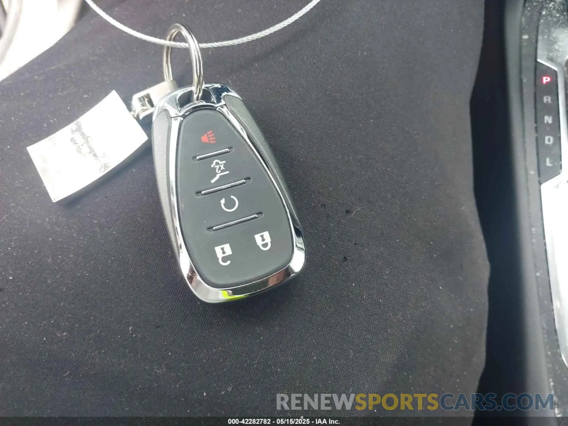 11 Photograph of a damaged car 3GNAXUEV6KL131023 CHEVROLET EQUINOX 2019