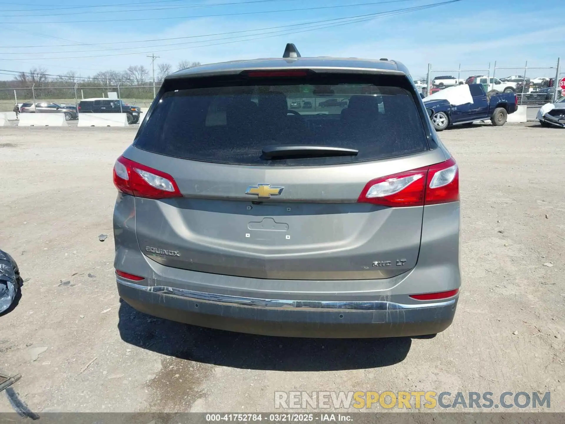 16 Photograph of a damaged car 3GNAXUEV6KS539754 CHEVROLET EQUINOX 2019