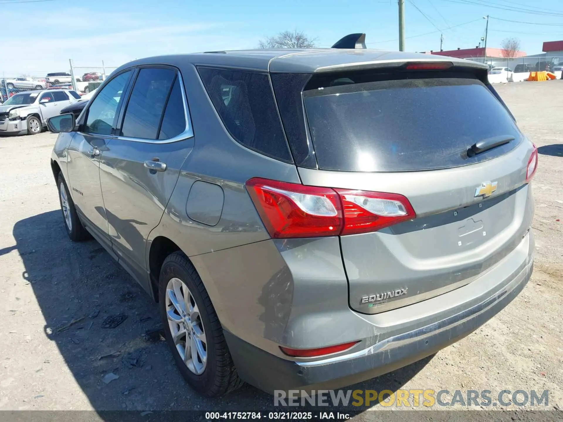 3 Photograph of a damaged car 3GNAXUEV6KS539754 CHEVROLET EQUINOX 2019