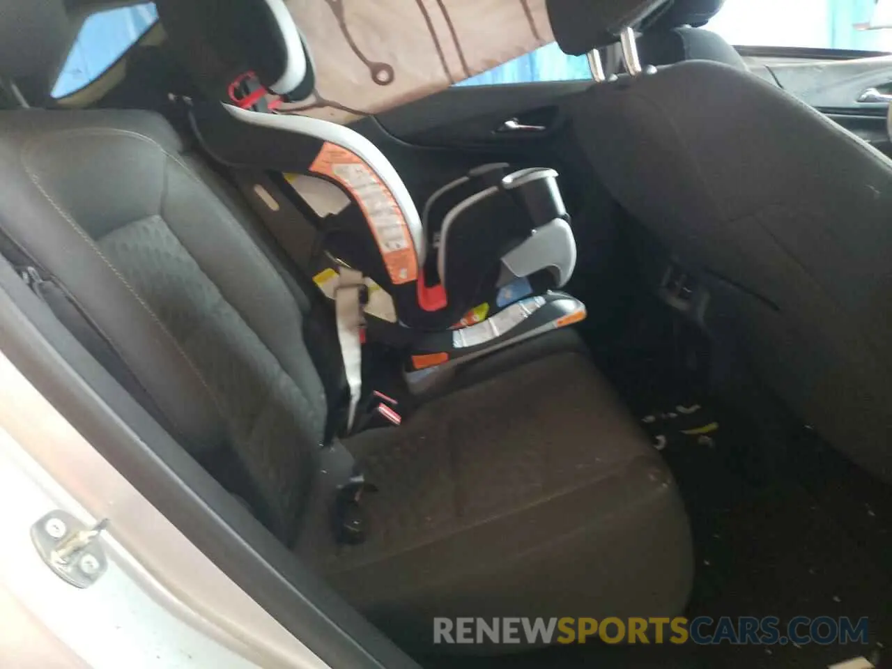 11 Photograph of a damaged car 3GNAXUEV6KS627803 CHEVROLET EQUINOX 2019