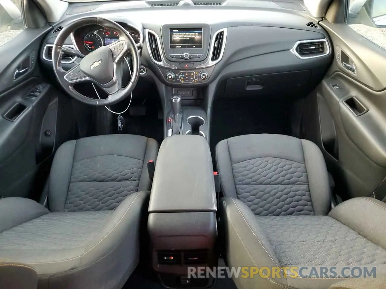 8 Photograph of a damaged car 3GNAXUEV6KS630782 CHEVROLET EQUINOX 2019