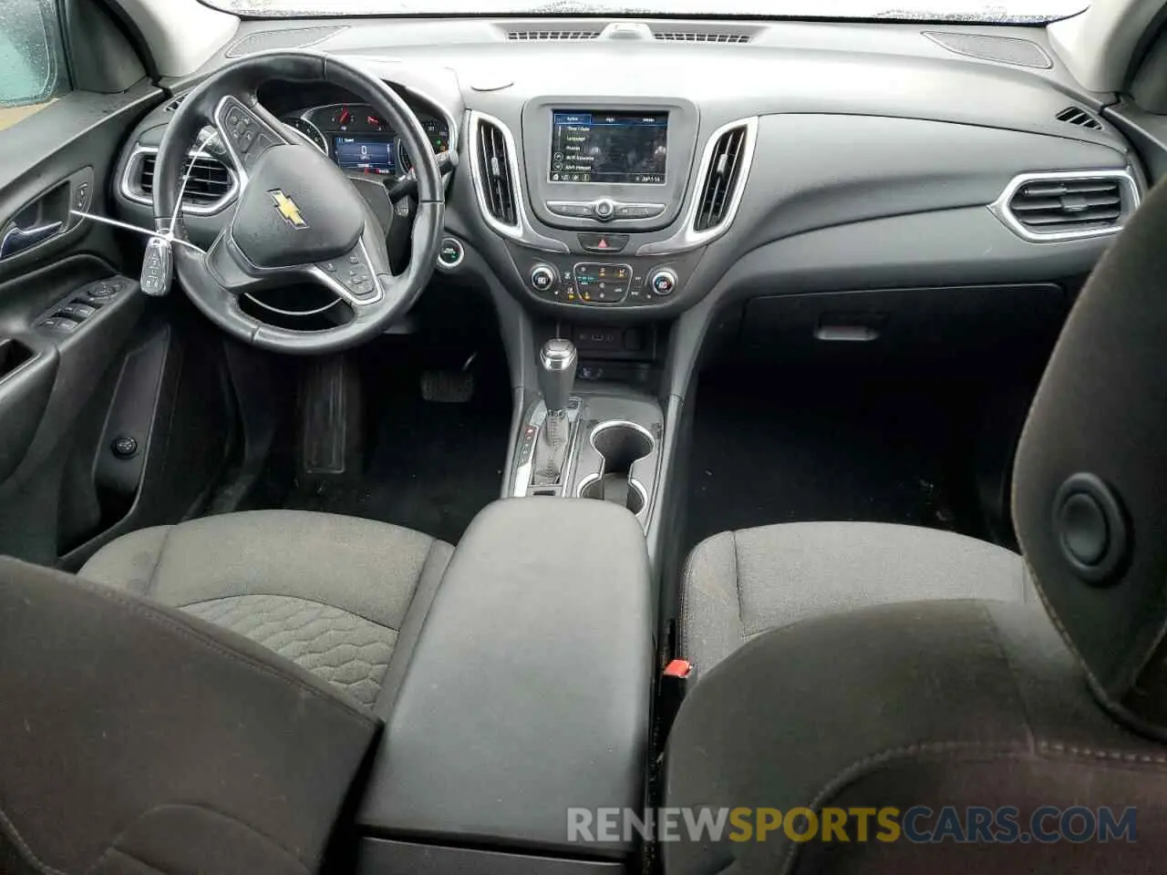 8 Photograph of a damaged car 3GNAXUEV7KL249565 CHEVROLET EQUINOX 2019