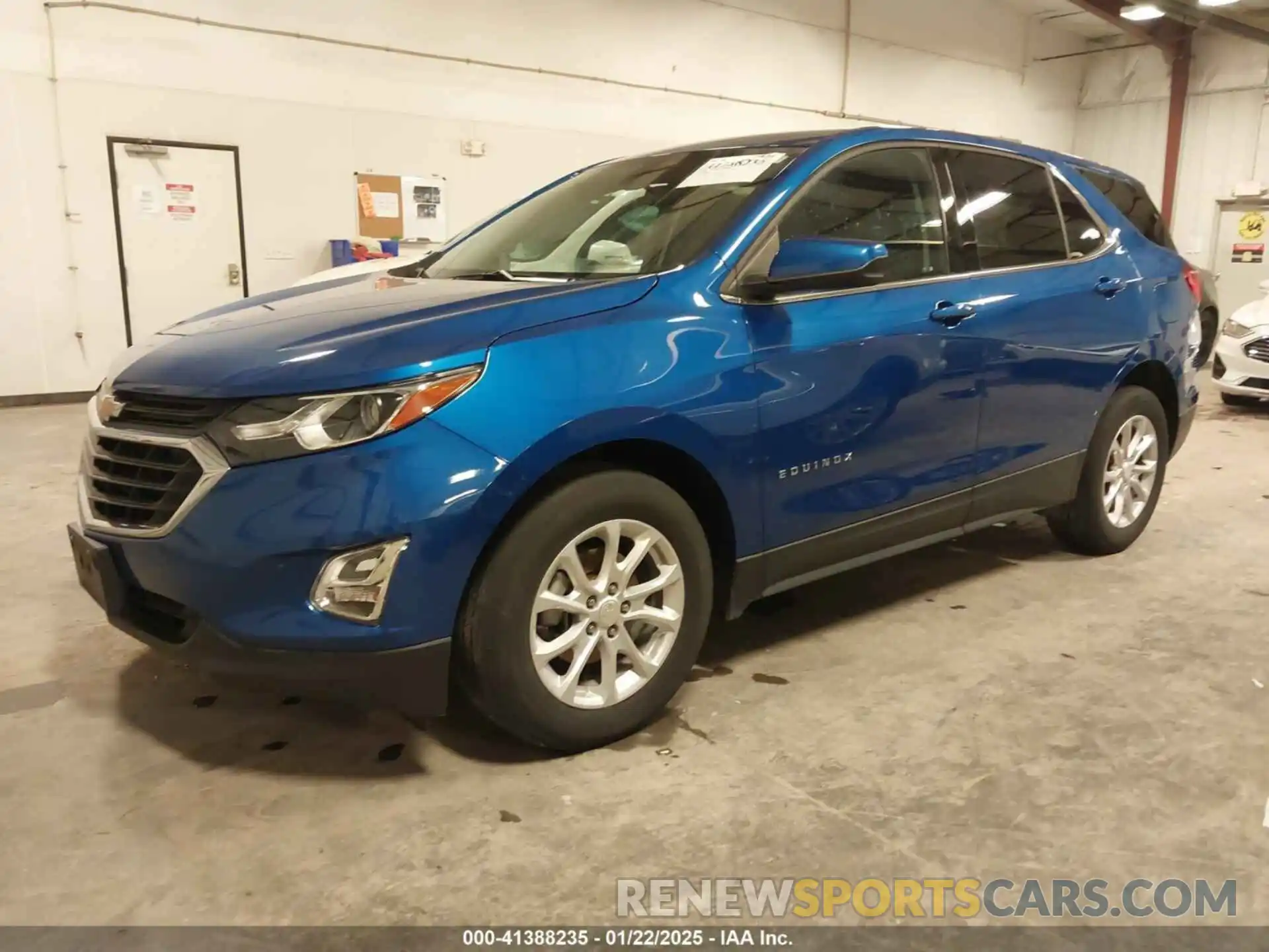 2 Photograph of a damaged car 3GNAXUEV7KS575887 CHEVROLET EQUINOX 2019