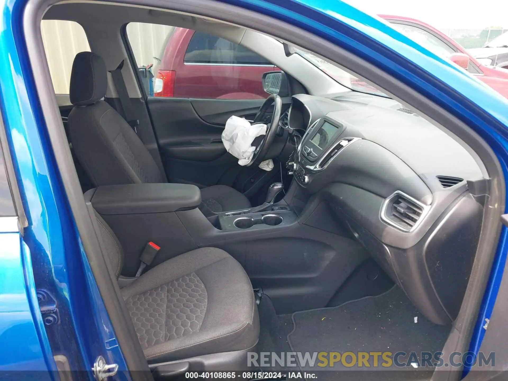 5 Photograph of a damaged car 3GNAXUEV7KS599820 CHEVROLET EQUINOX 2019