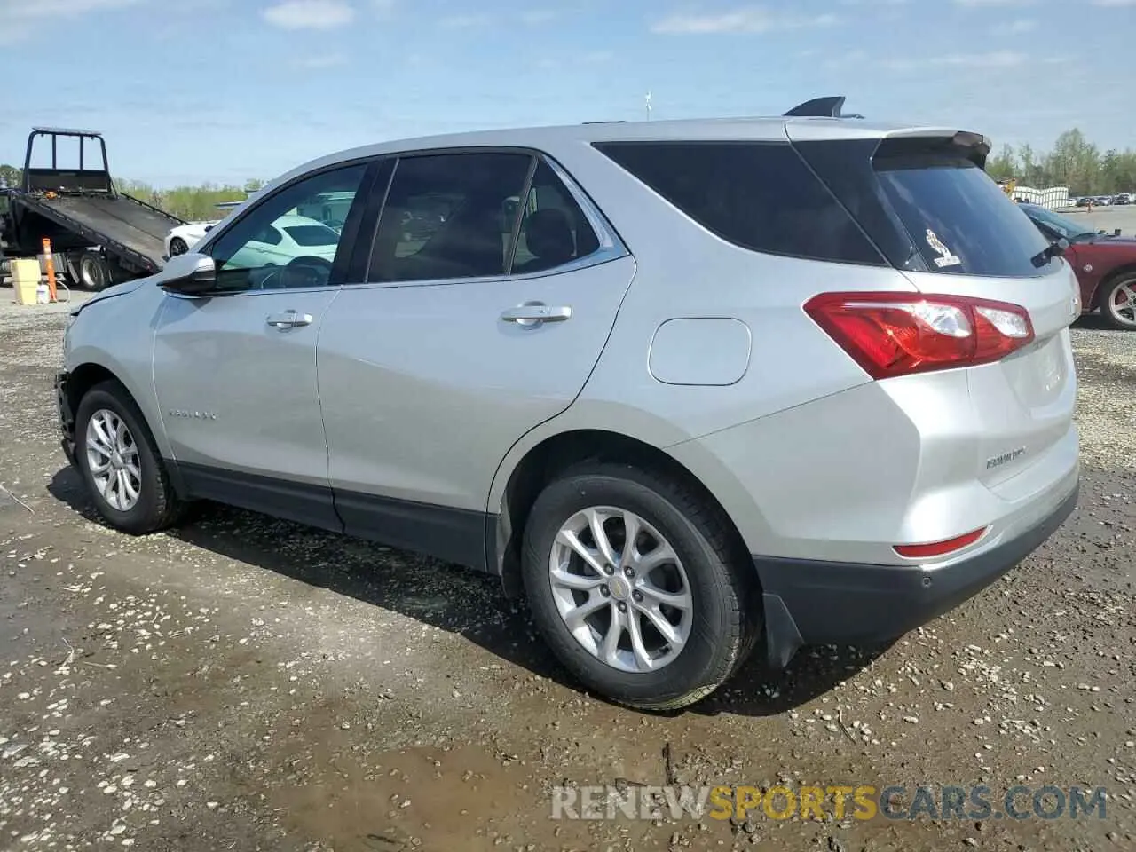2 Photograph of a damaged car 3GNAXUEV7KS660101 CHEVROLET EQUINOX 2019