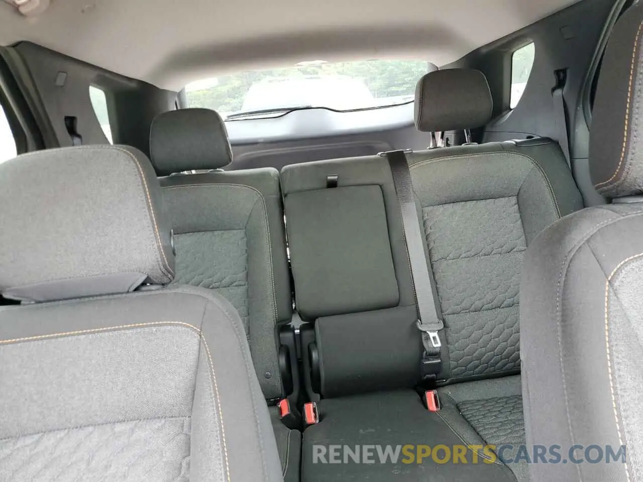 10 Photograph of a damaged car 3GNAXUEV7KS668361 CHEVROLET EQUINOX 2019