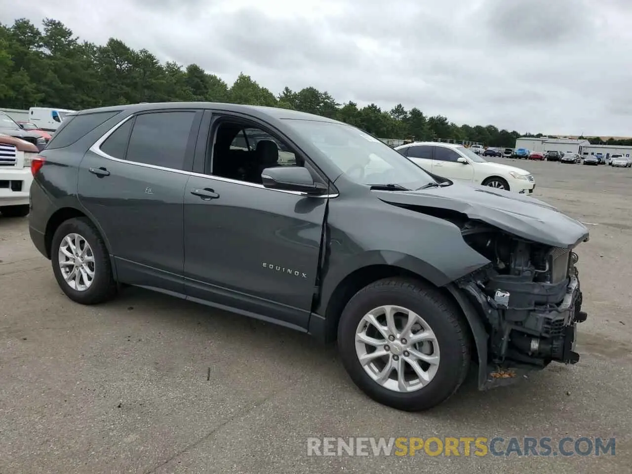 4 Photograph of a damaged car 3GNAXUEV7KS668361 CHEVROLET EQUINOX 2019