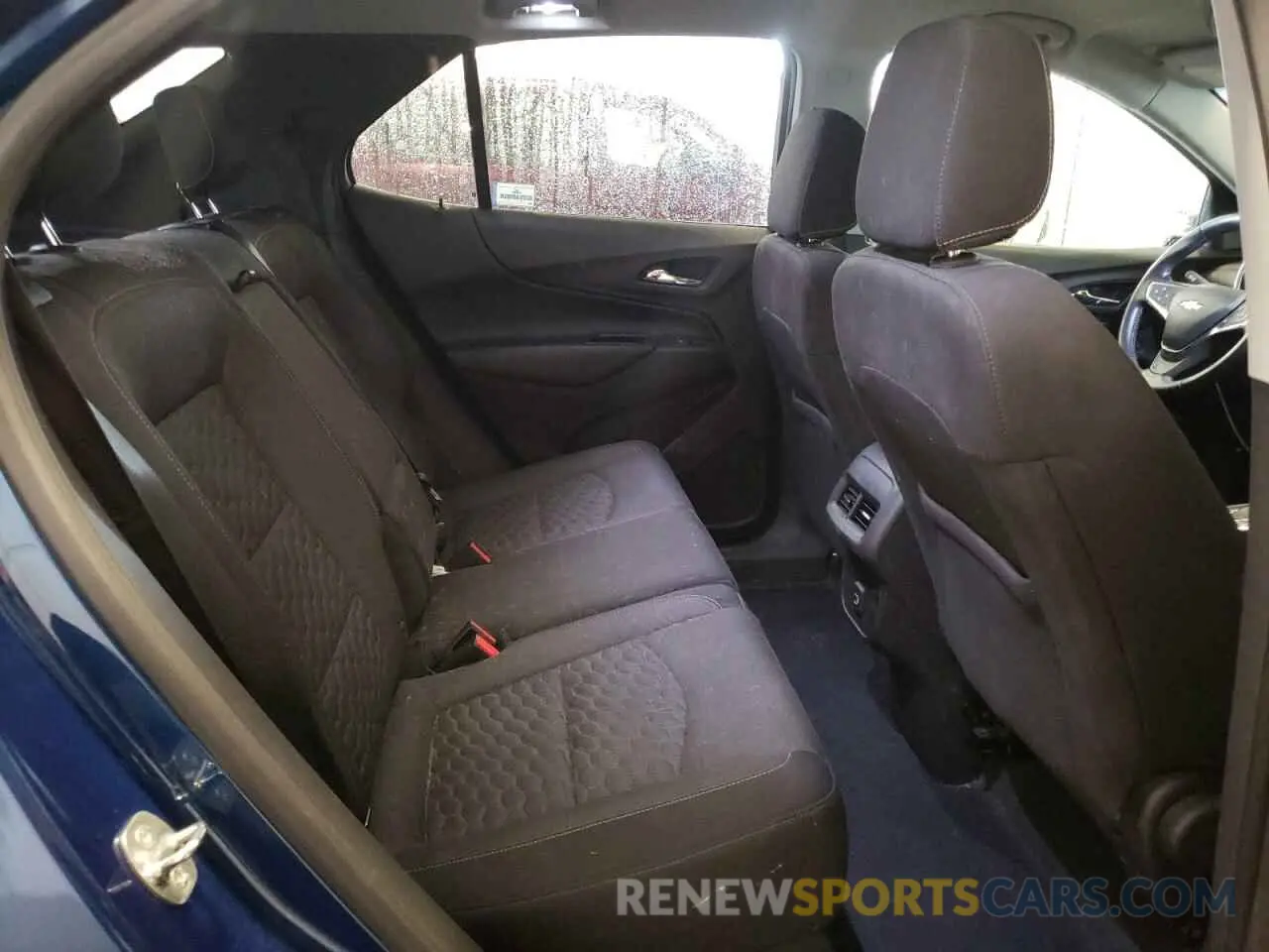 11 Photograph of a damaged car 3GNAXUEV8KL249395 CHEVROLET EQUINOX 2019