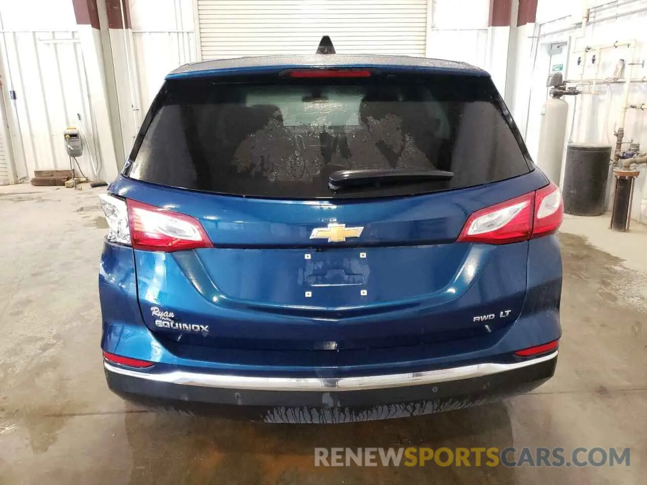 6 Photograph of a damaged car 3GNAXUEV8KL249395 CHEVROLET EQUINOX 2019