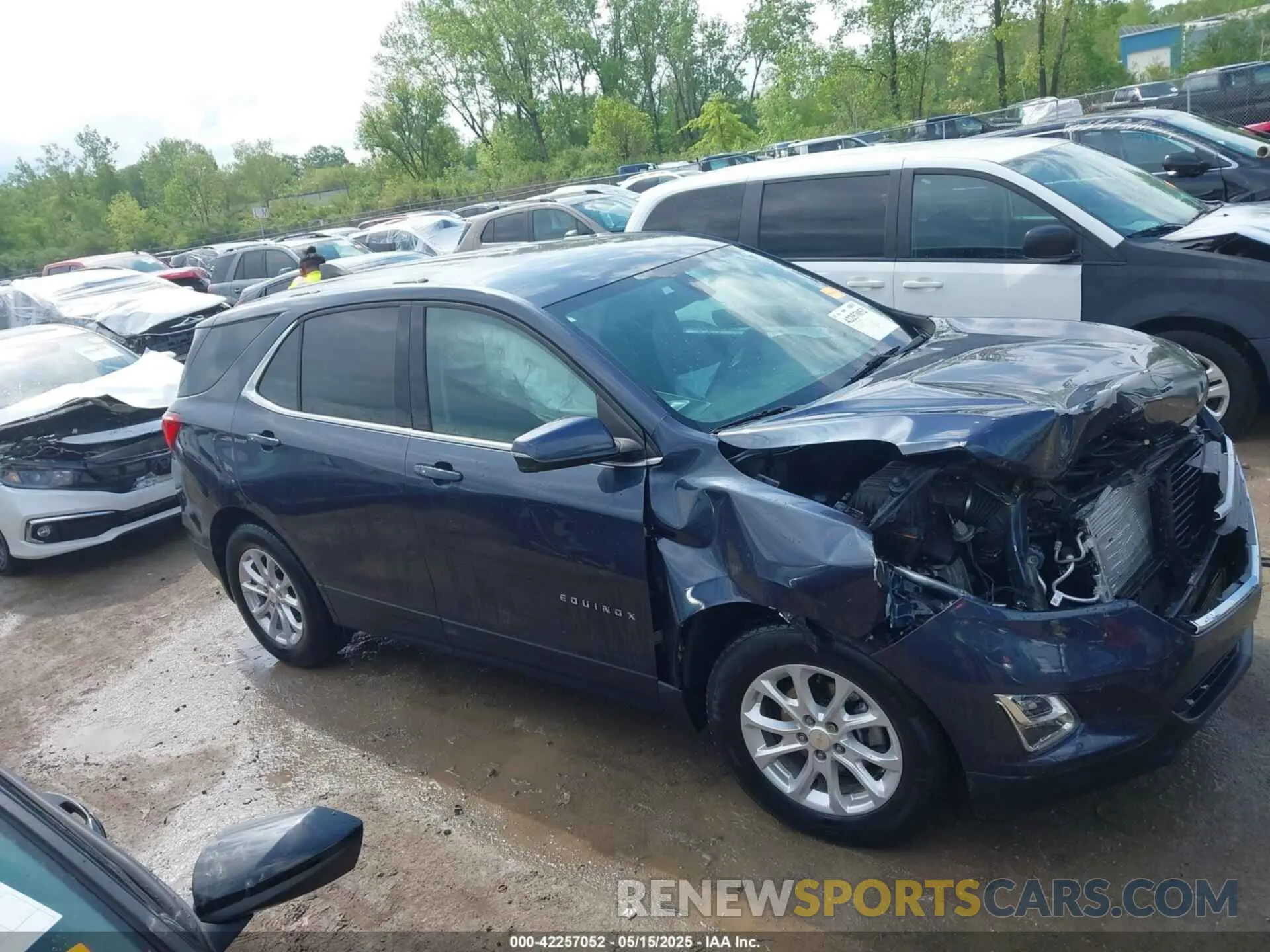13 Photograph of a damaged car 3GNAXUEV8KS503869 CHEVROLET EQUINOX 2019