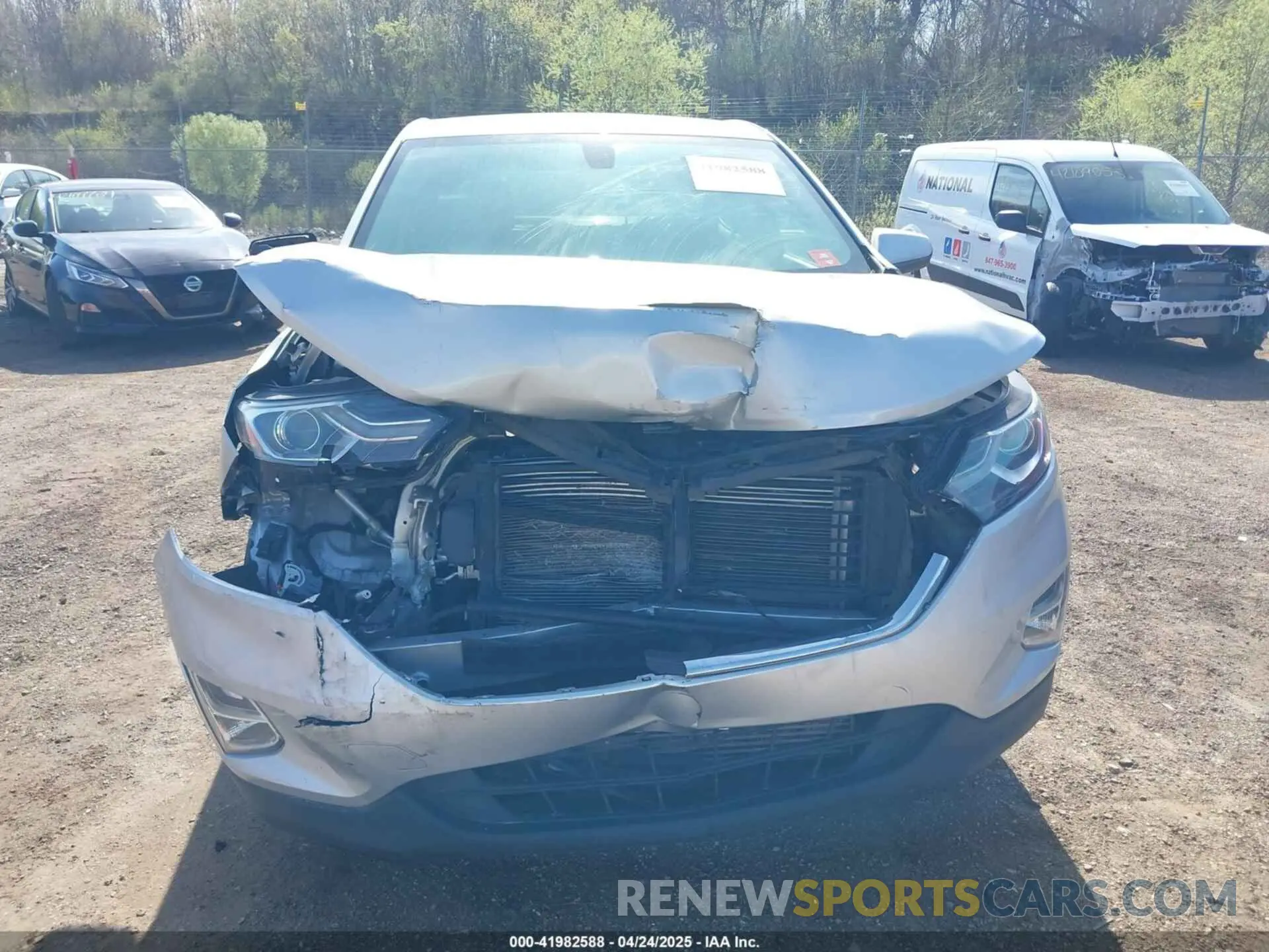 12 Photograph of a damaged car 3GNAXUEV8KS506982 CHEVROLET EQUINOX 2019