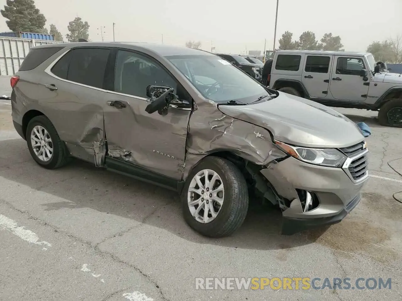 4 Photograph of a damaged car 3GNAXUEV8KS586557 CHEVROLET EQUINOX 2019