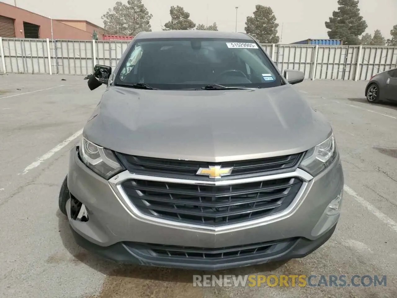 5 Photograph of a damaged car 3GNAXUEV8KS586557 CHEVROLET EQUINOX 2019