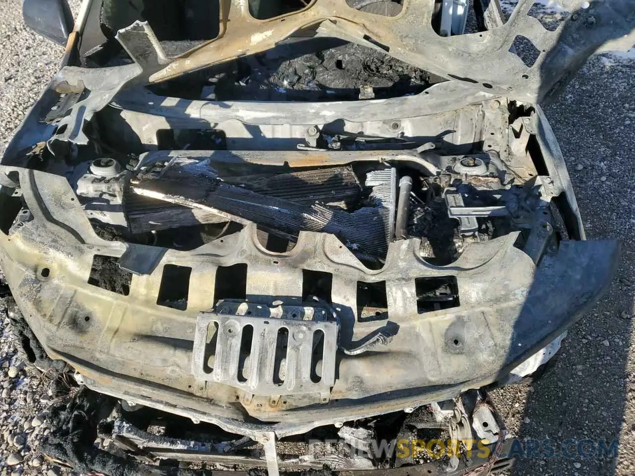 12 Photograph of a damaged car 3GNAXUEV8KS645462 CHEVROLET EQUINOX 2019