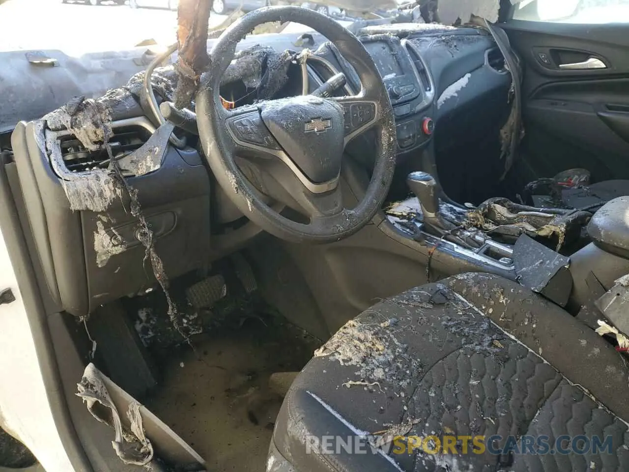 8 Photograph of a damaged car 3GNAXUEV8KS645462 CHEVROLET EQUINOX 2019