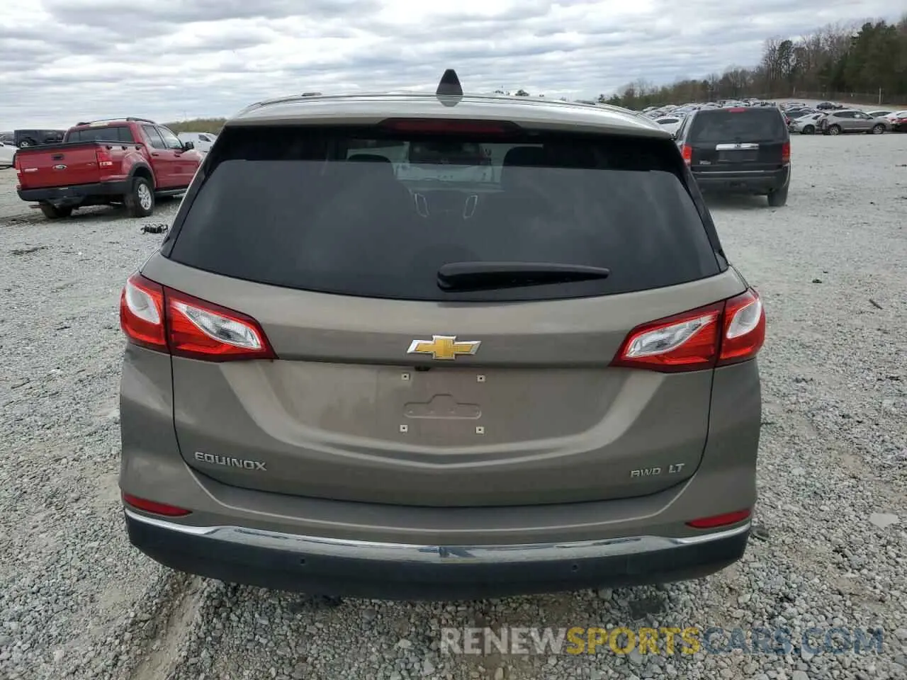 6 Photograph of a damaged car 3GNAXUEV9KS539280 CHEVROLET EQUINOX 2019