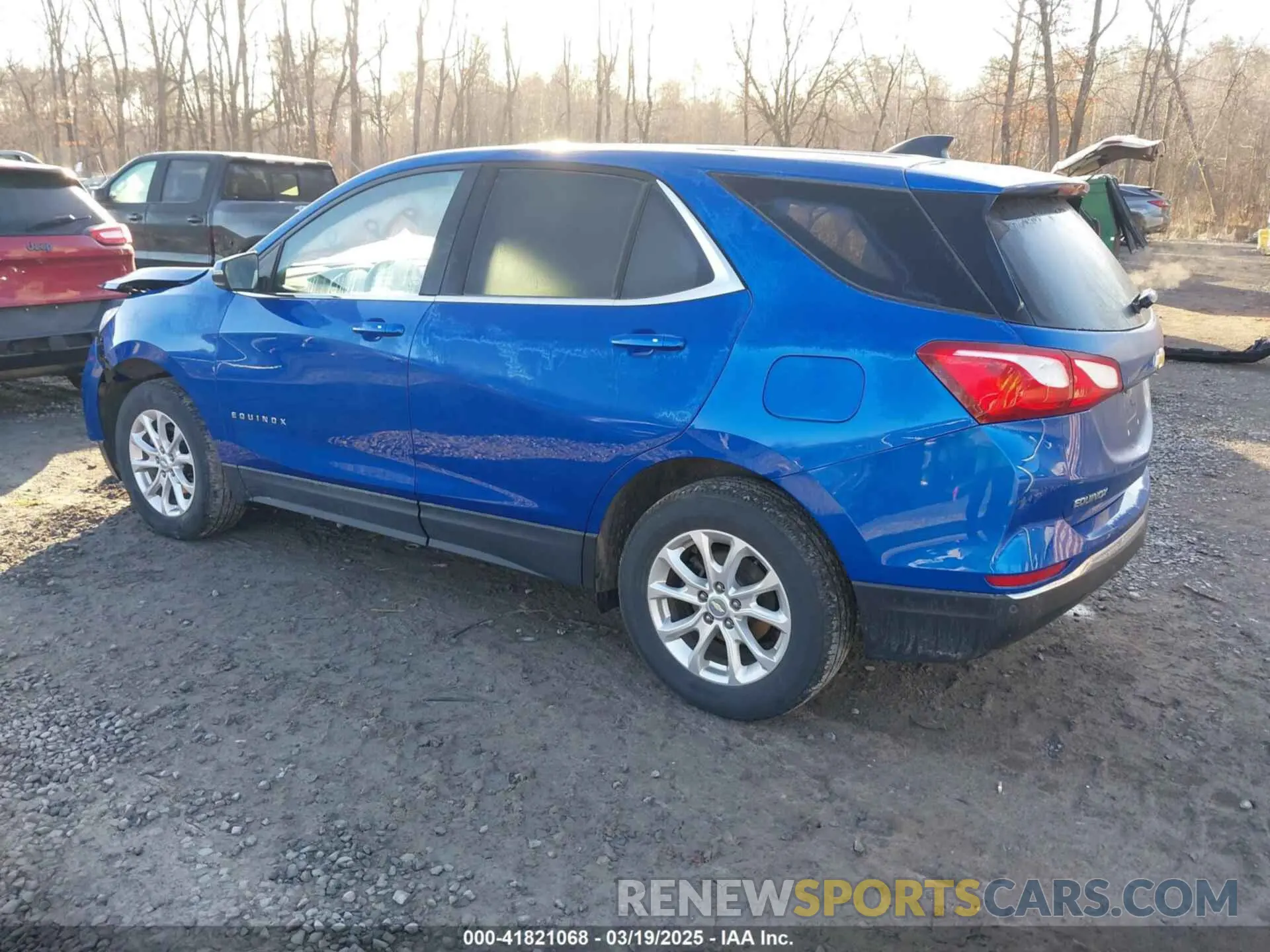 3 Photograph of a damaged car 3GNAXUEV9KS628184 CHEVROLET EQUINOX 2019