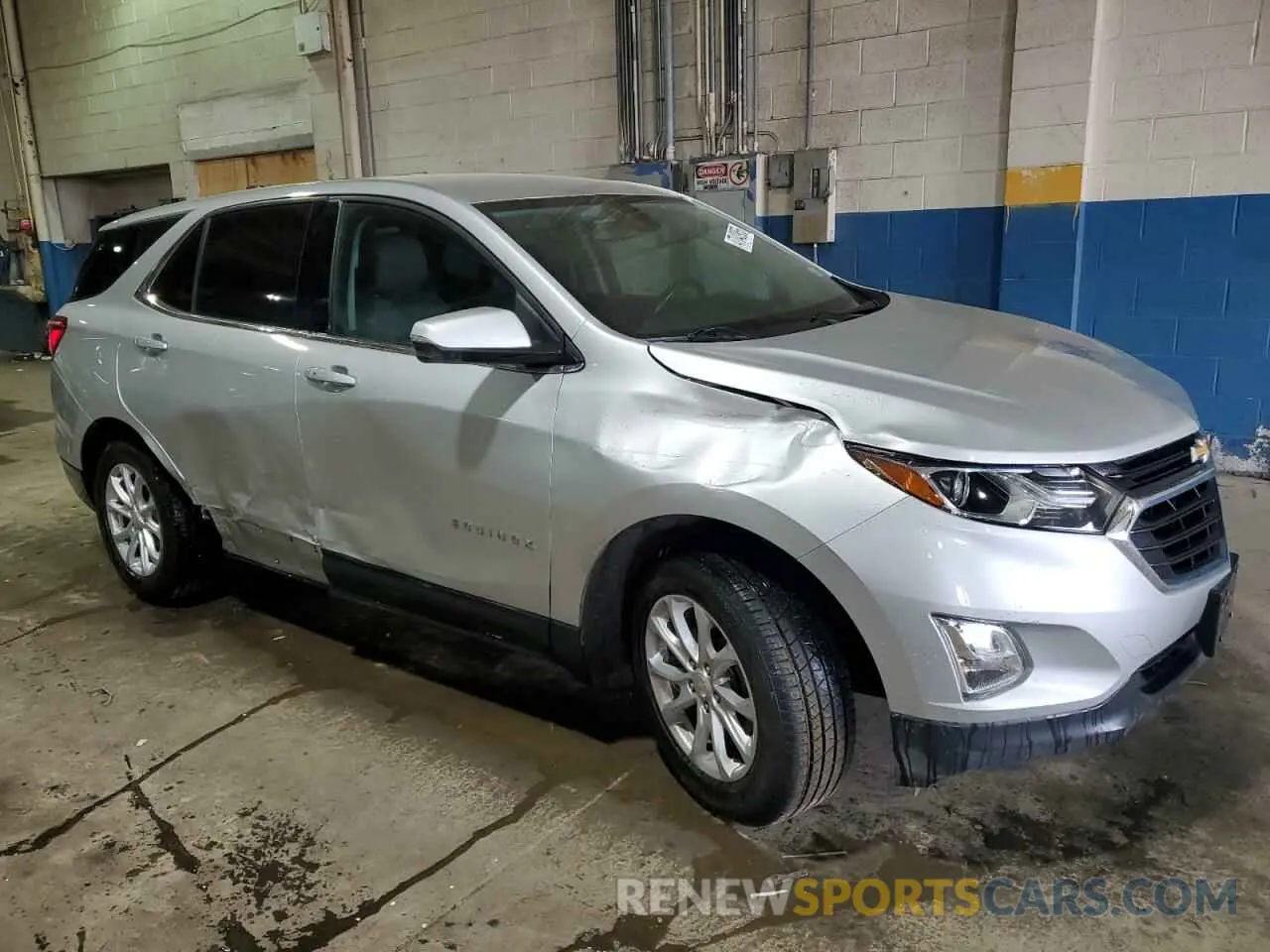 4 Photograph of a damaged car 3GNAXUEVXKS541250 CHEVROLET EQUINOX 2019