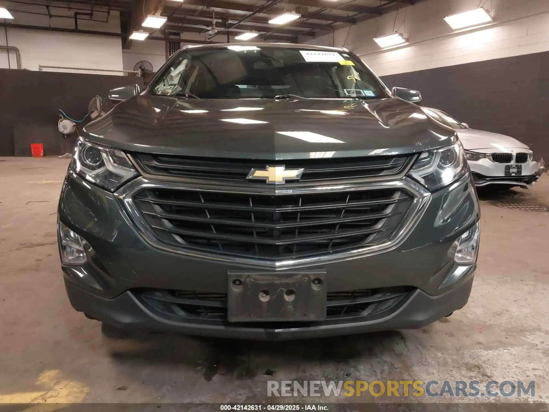 12 Photograph of a damaged car 3GNAXUEVXKS557142 CHEVROLET EQUINOX 2019