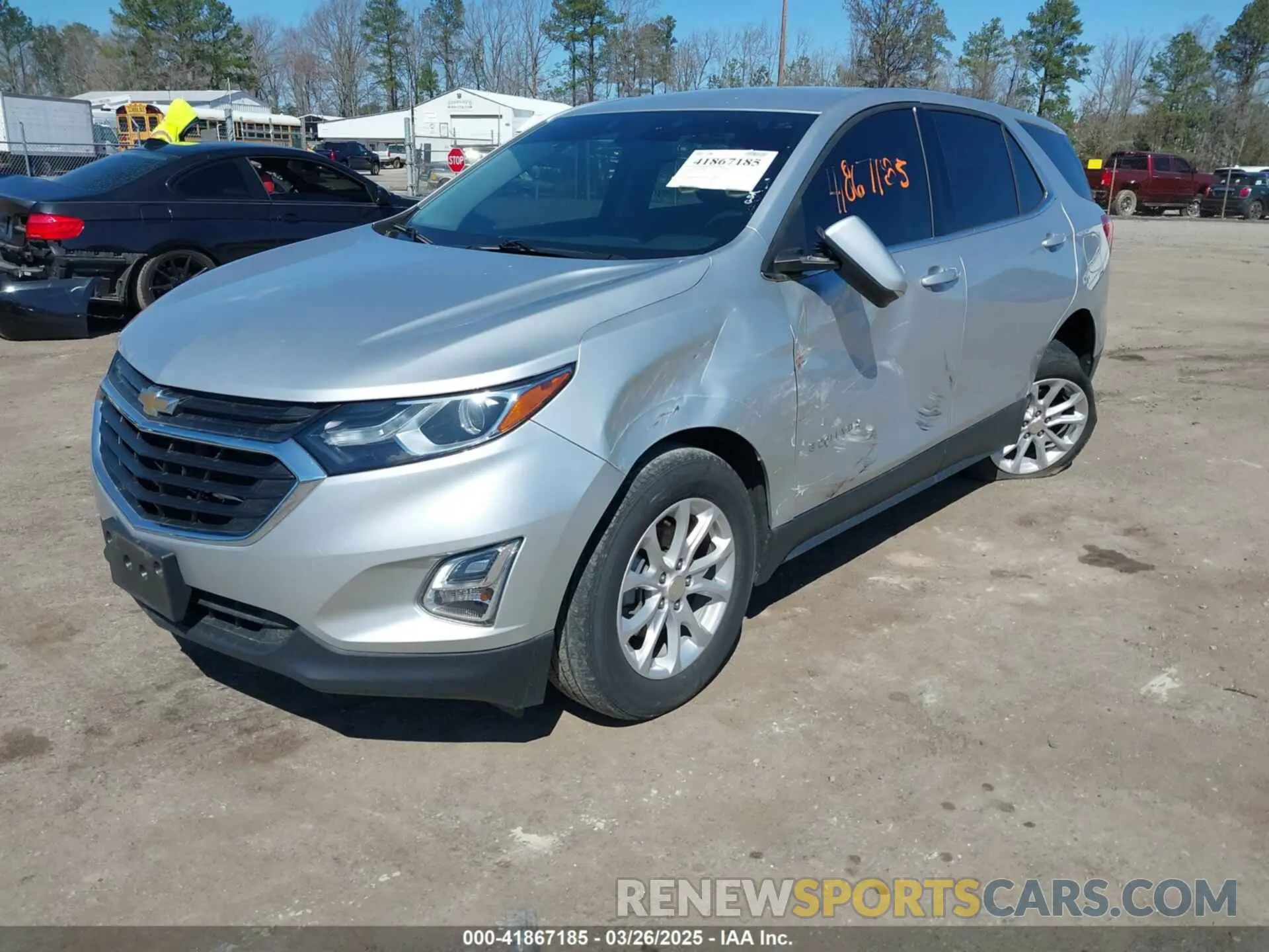 2 Photograph of a damaged car 3GNAXUEVXKS637587 CHEVROLET EQUINOX 2019