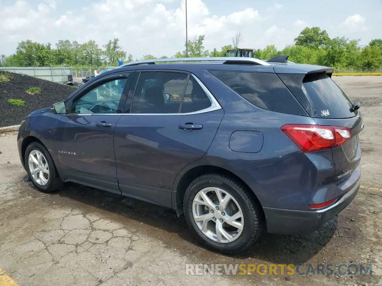 2 Photograph of a damaged car 3GNAXVEX2KL207781 CHEVROLET EQUINOX 2019