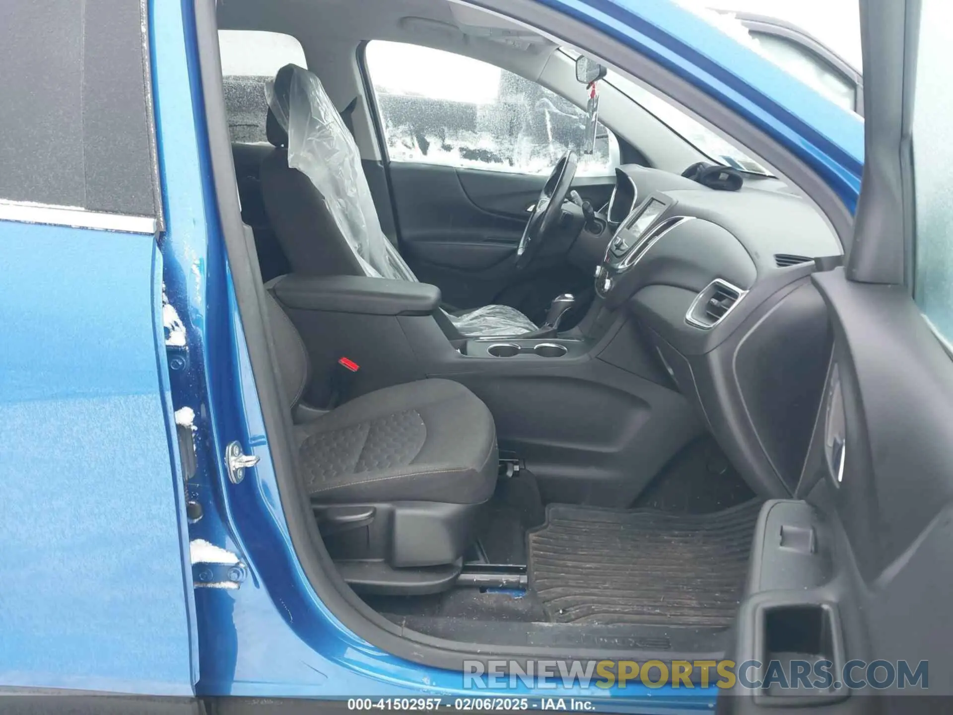 5 Photograph of a damaged car 3GNAXVEX2KS551262 CHEVROLET EQUINOX 2019