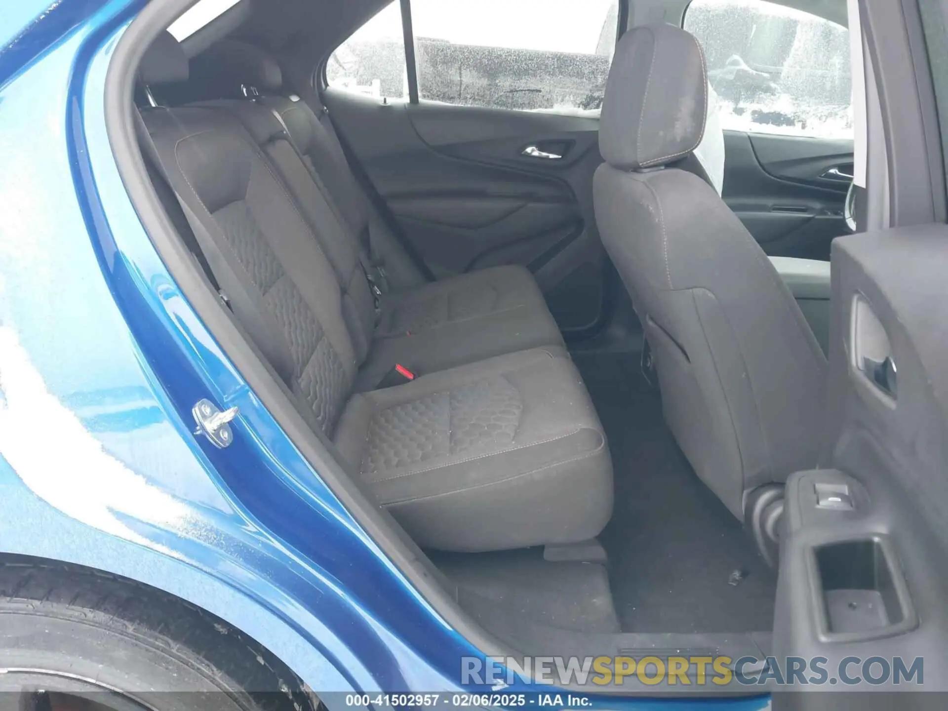 8 Photograph of a damaged car 3GNAXVEX2KS551262 CHEVROLET EQUINOX 2019