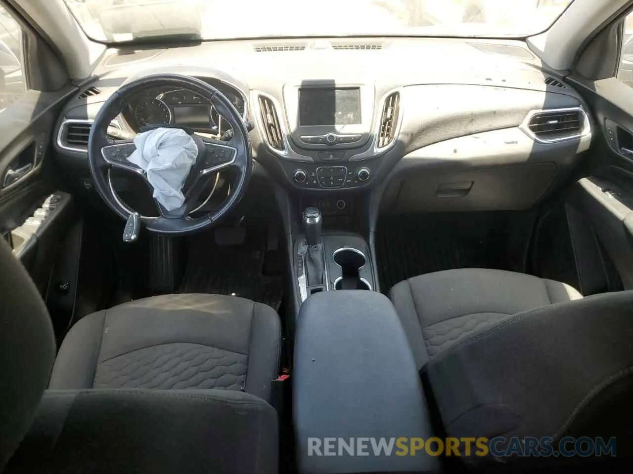 8 Photograph of a damaged car 3GNAXVEX8KL161017 CHEVROLET EQUINOX 2019