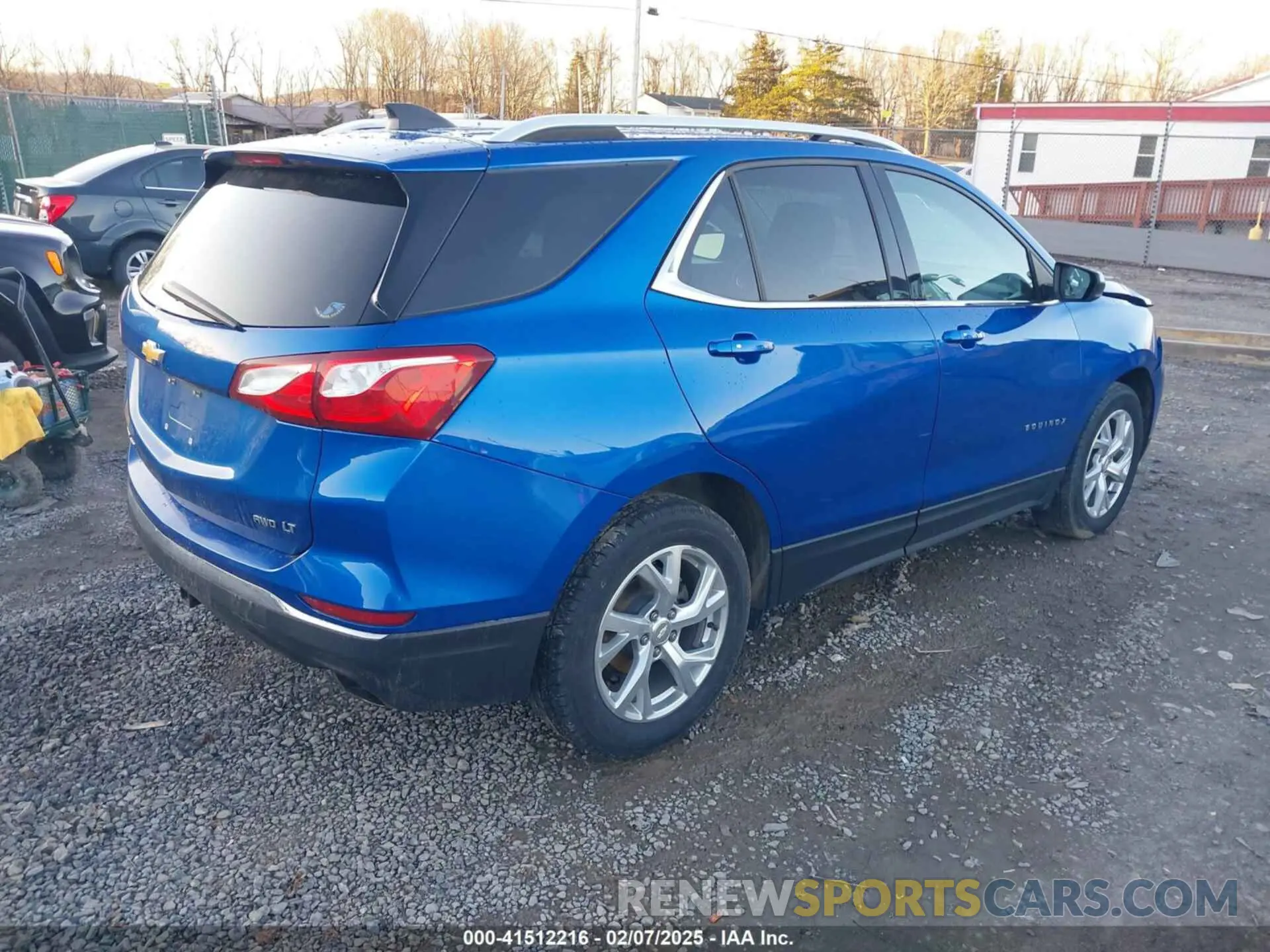 4 Photograph of a damaged car 3GNAXVEXXKS568147 CHEVROLET EQUINOX 2019