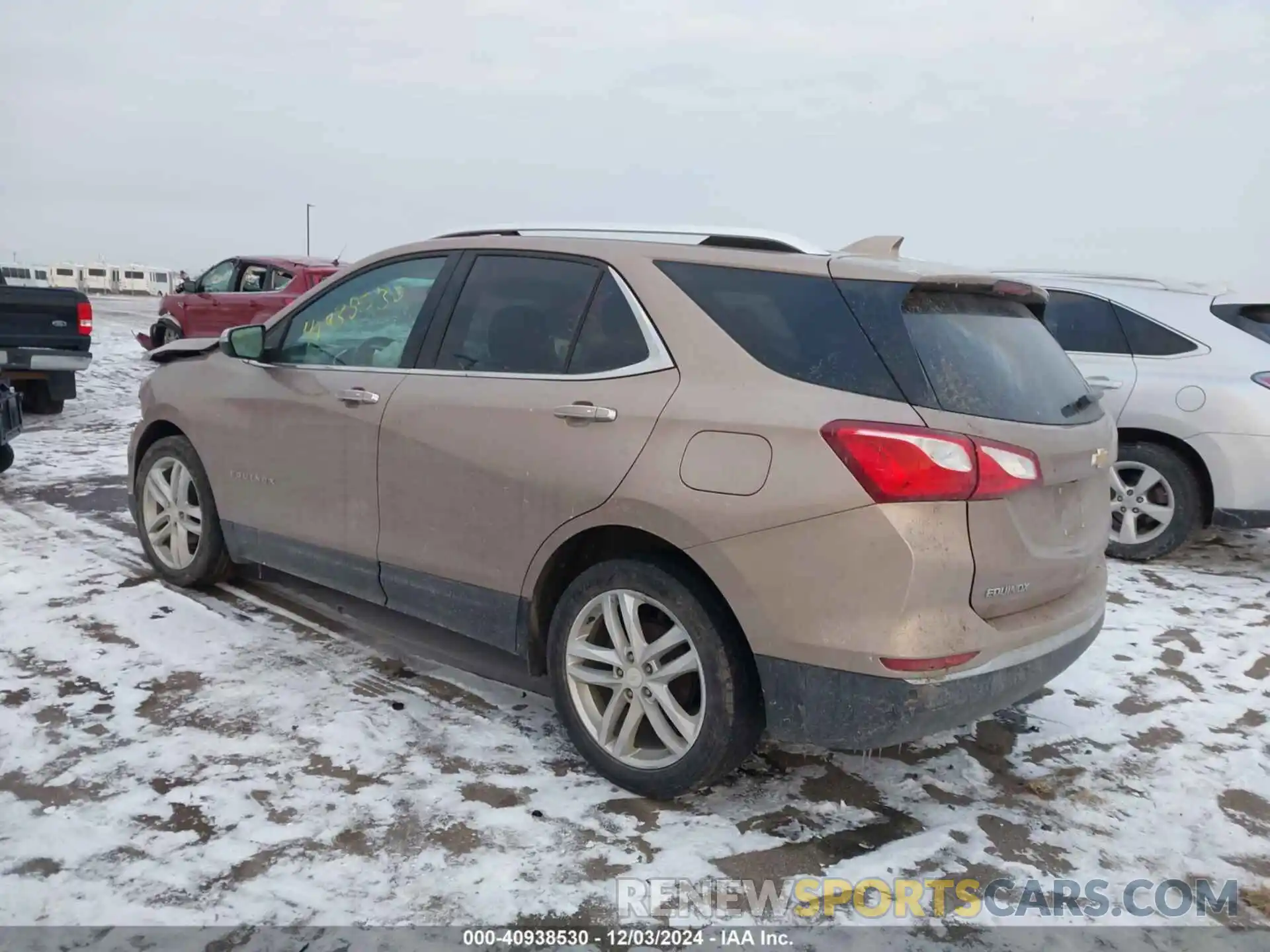 3 Photograph of a damaged car 3GNAXXEV0KL101968 CHEVROLET EQUINOX 2019