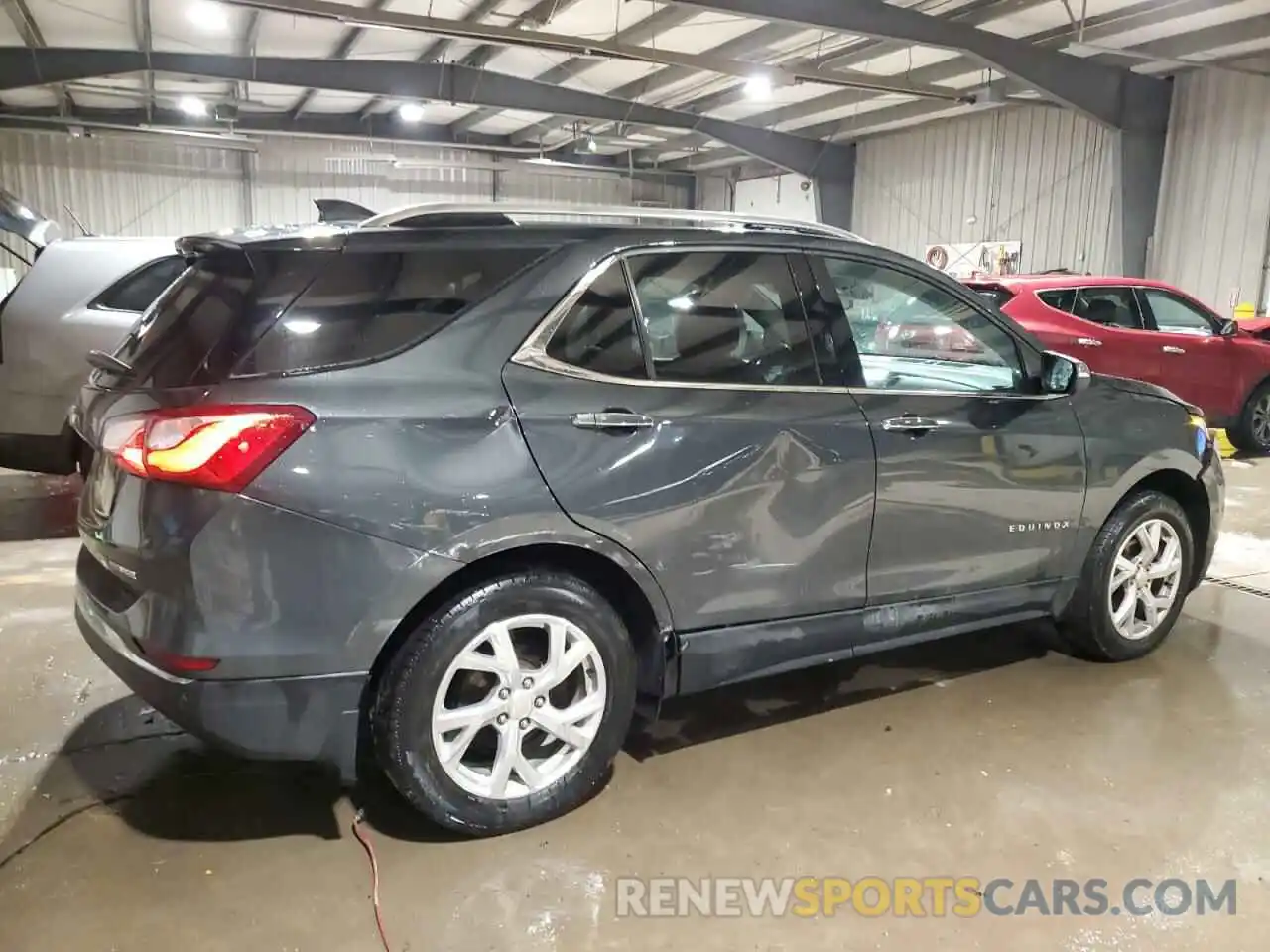 3 Photograph of a damaged car 3GNAXXEV4KS630748 CHEVROLET EQUINOX 2019