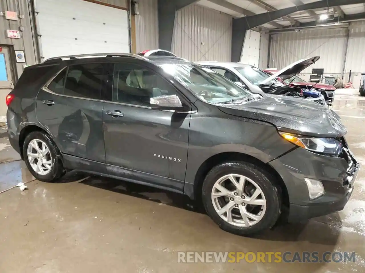 4 Photograph of a damaged car 3GNAXXEV4KS630748 CHEVROLET EQUINOX 2019