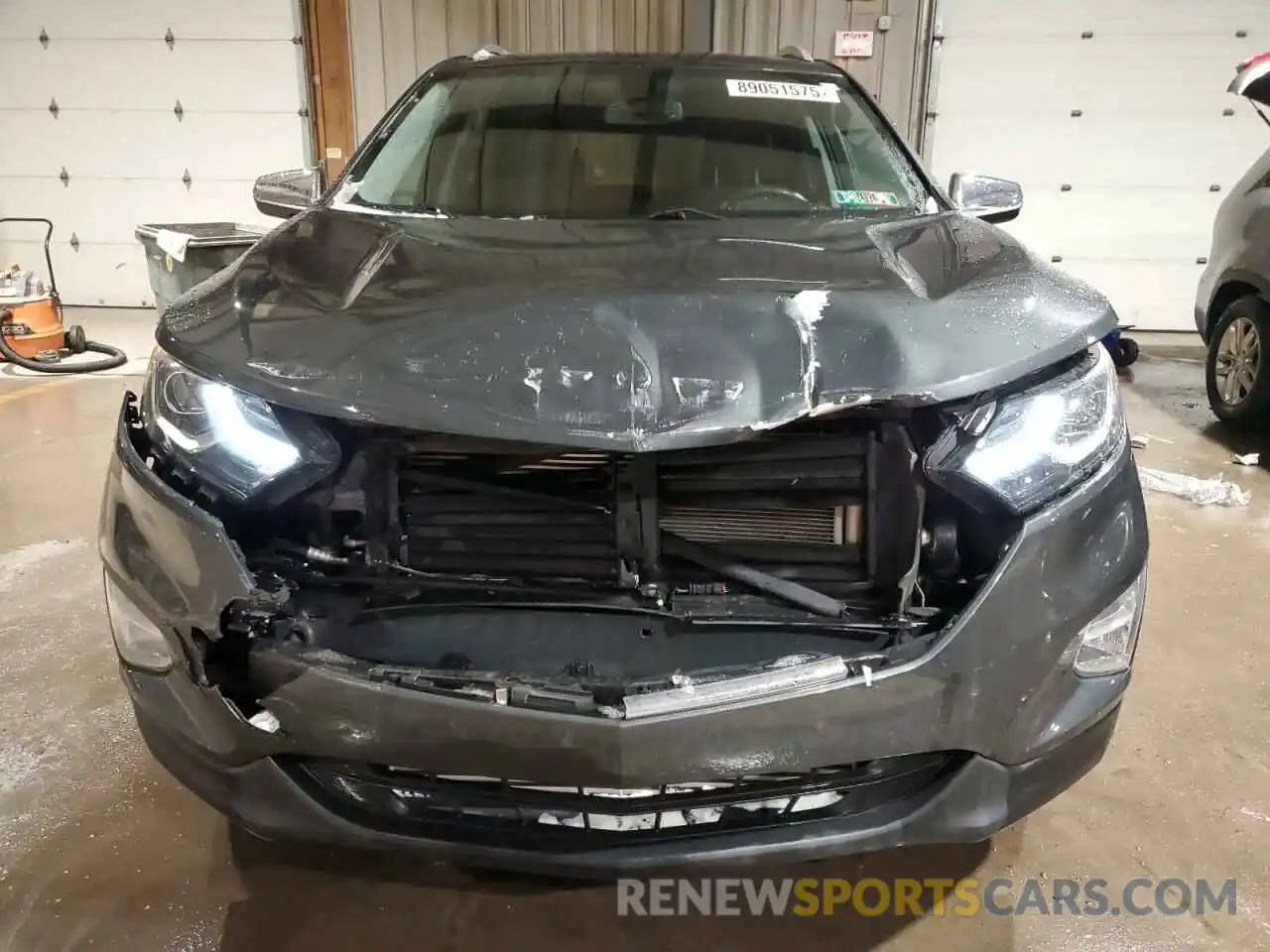 5 Photograph of a damaged car 3GNAXXEV4KS630748 CHEVROLET EQUINOX 2019