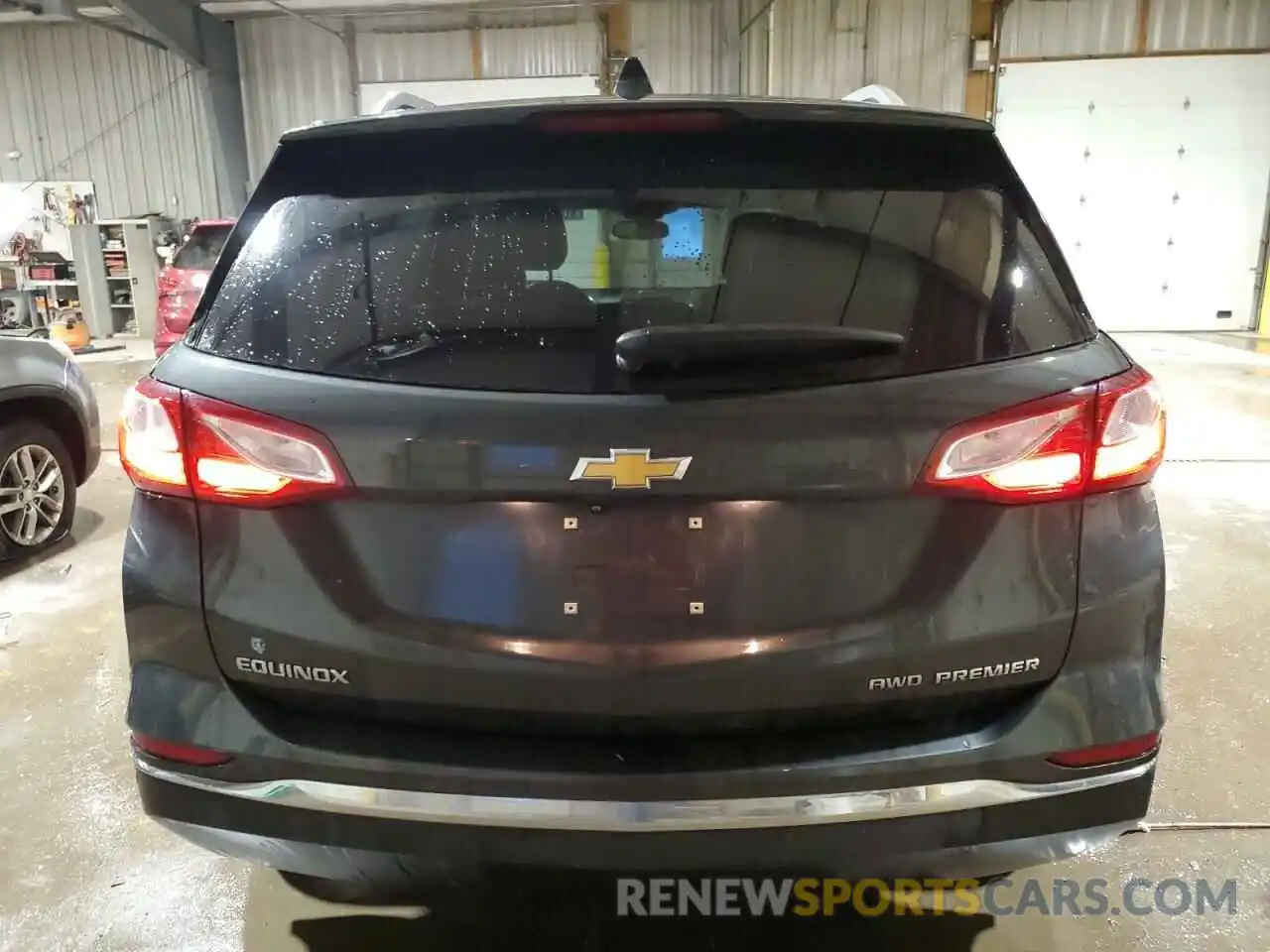 6 Photograph of a damaged car 3GNAXXEV4KS630748 CHEVROLET EQUINOX 2019